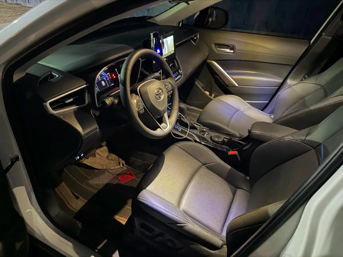 2024 Toyota Frontlander 2.0L 152HP L4 E-CVT Hybrid,autocango,china used car exporter,china ev exporter,chinese used car exporter,chinese used ev exporter