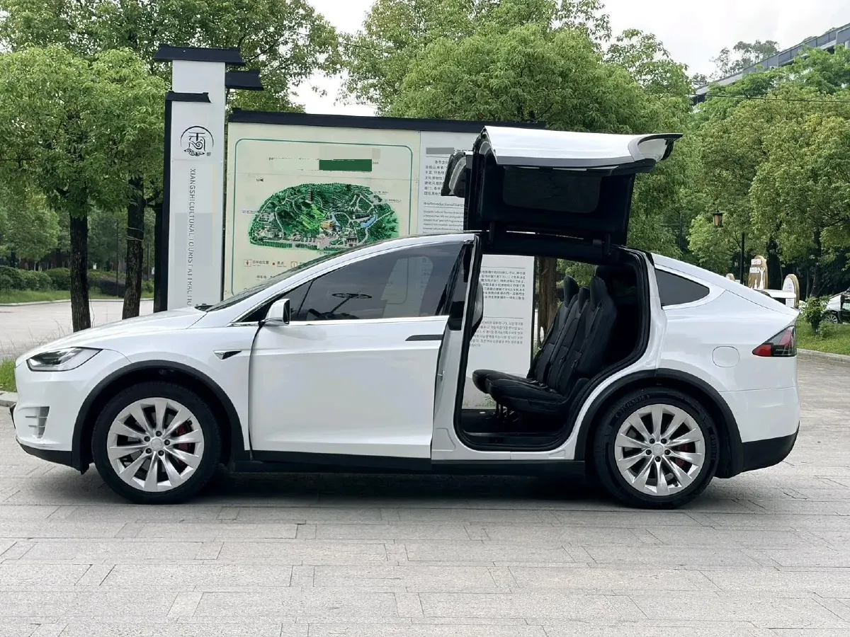 2017 Tesla Model X BEV 100KWH,autocango,china used car exporter,china ev exporter,chinese used car exporter,chinese used ev exporter