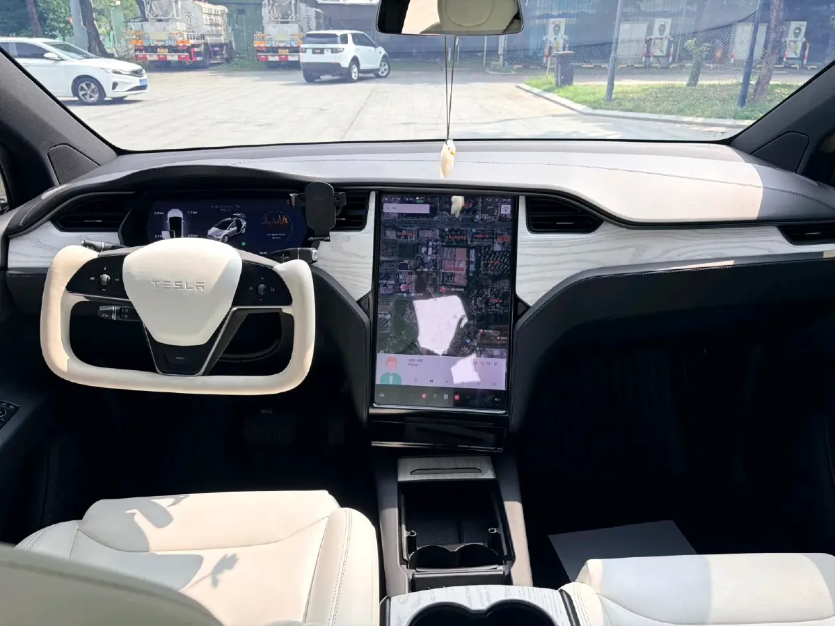2017 Tesla Model X BEV 100KWH,autocango,china used car exporter,china ev exporter,chinese used car exporter,chinese used ev exporter