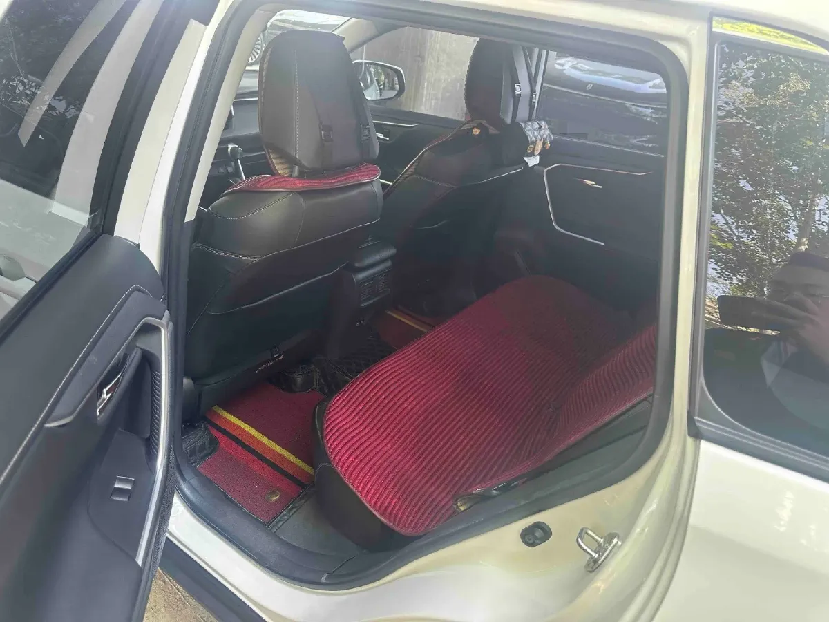 2020 Toyota RAV4 2.0L 171HP L4 CVT,autocango,china used car exporter,china ev exporter,chinese used car exporter,chinese used ev exporter