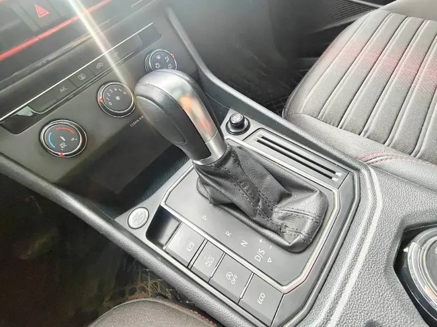 2023 Volkswagen Lavida 1.5T 160HP L4 7DCT,autocango,china used car exporter,china ev exporter,chinese used car exporter,chinese used ev exporter