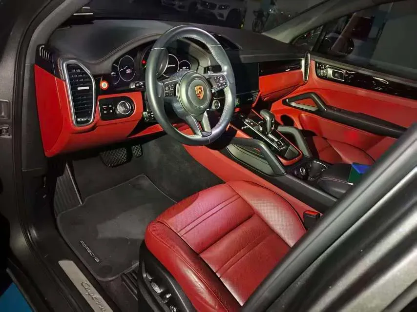 2020 Porsche Cayenne 2.0T 252HP L4 8AT PHEV 14.1KWH,autocango,china used car exporter,china ev exporter,chinese used car exporter,chinese used ev exporter