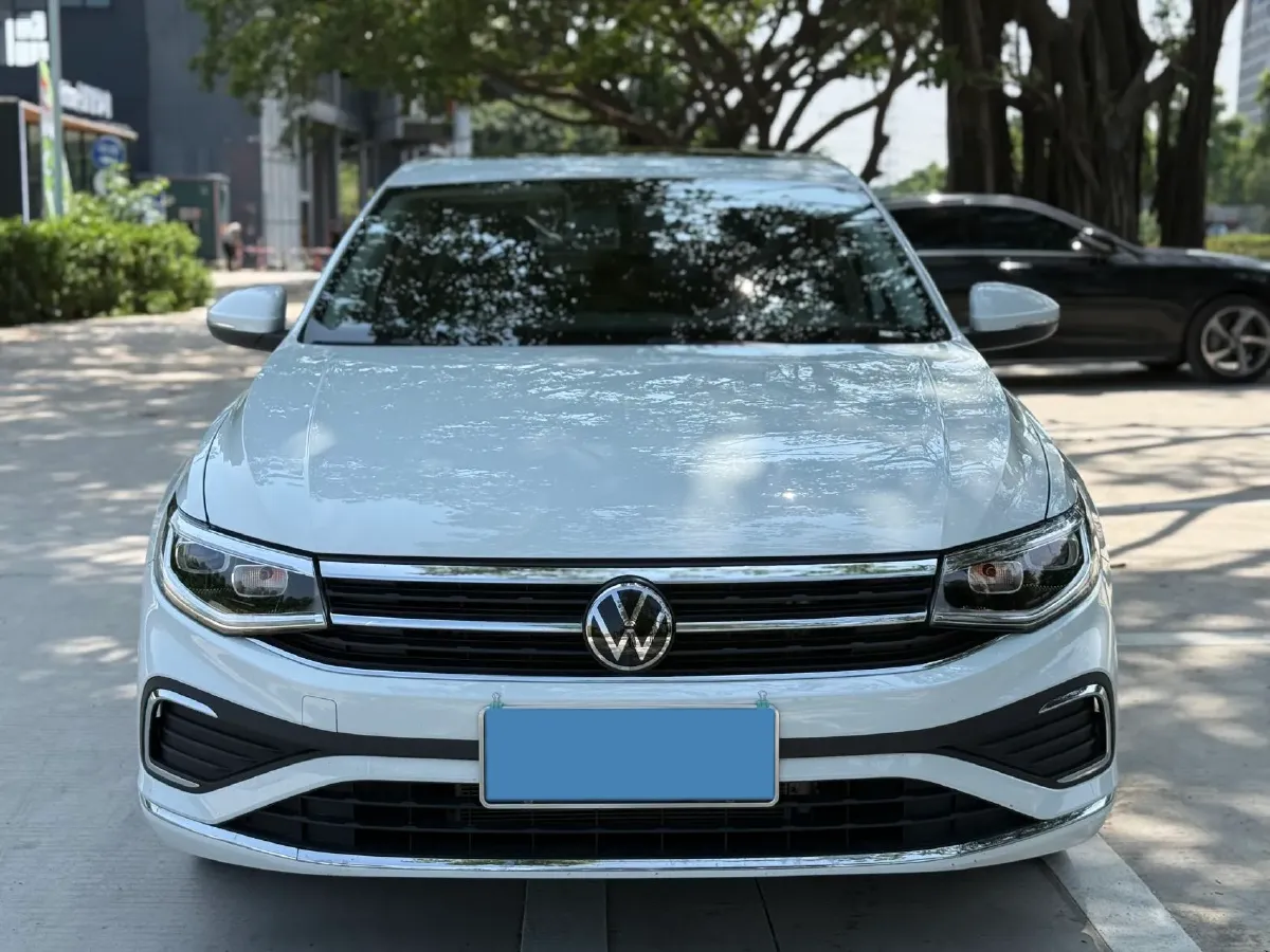 2025 Volkswagen Bora 1.2T 116HP L4 7DCT,autocango,china used car exporter,china ev exporter,chinese used car exporter,chinese used ev exporter