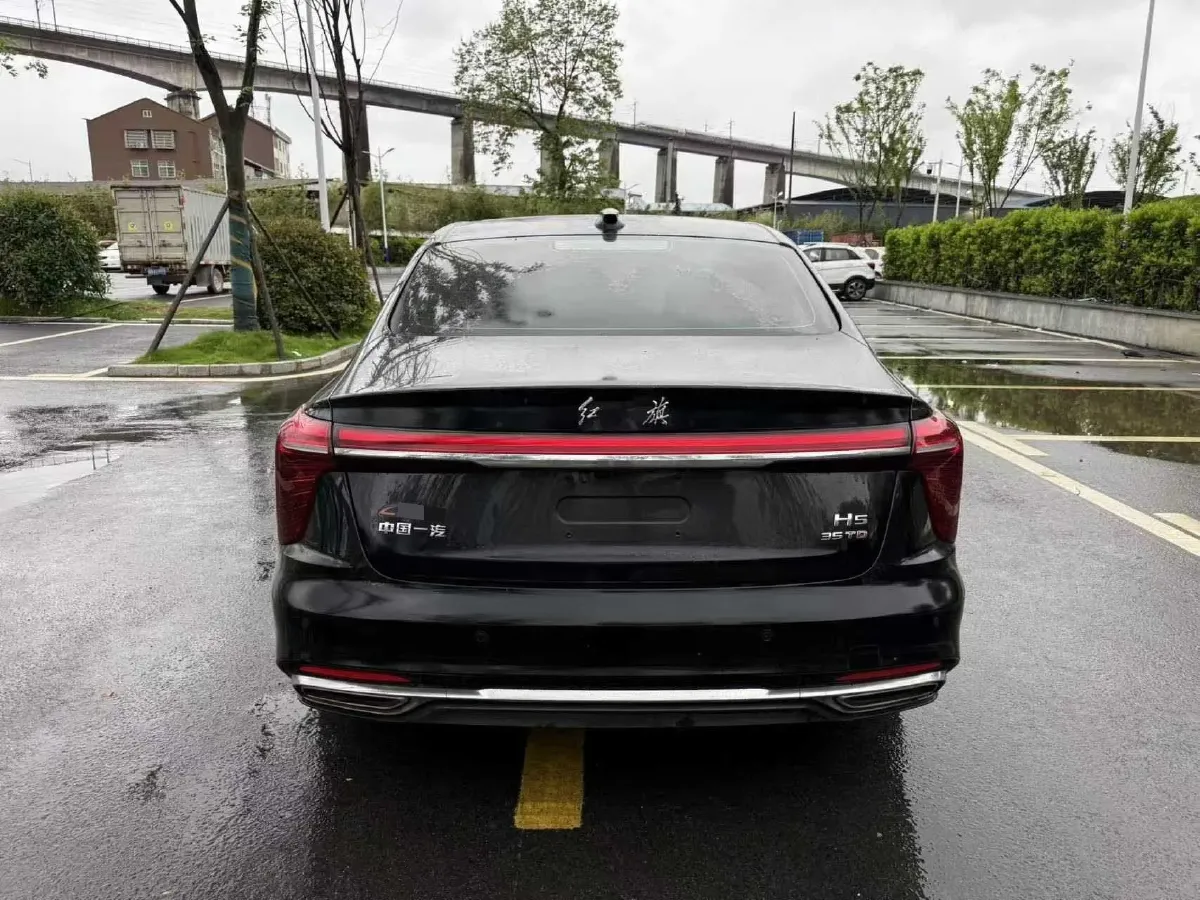 2024 HongQi H5 1.5T 169HP L4 7DCT,autocango,china used car exporter,china ev exporter,chinese used car exporter,chinese used ev exporter