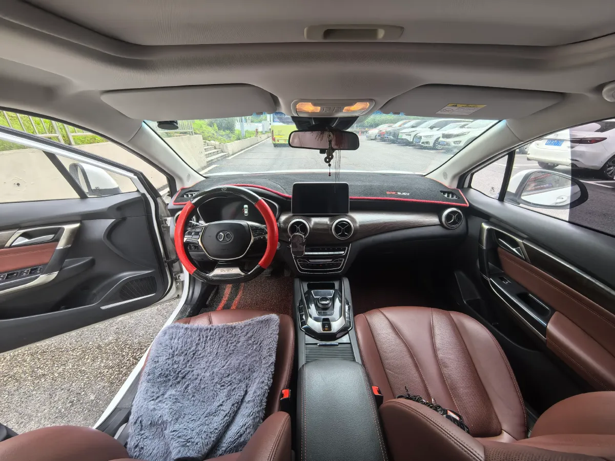 2018 BeiJing Auto EU5 BEV 53.66KWH,autocango,china used car exporter,china ev exporter,chinese used car exporter,chinese used ev exporter