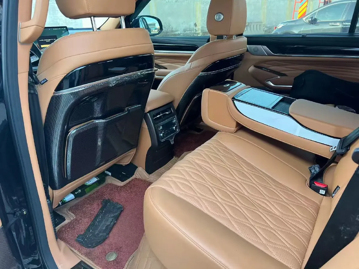 2023 Tank 500 2.0T 252HP L4 9AT PHEV 37.1KWH,autocango,china used car exporter,china ev exporter,chinese used car exporter,chinese used ev exporter