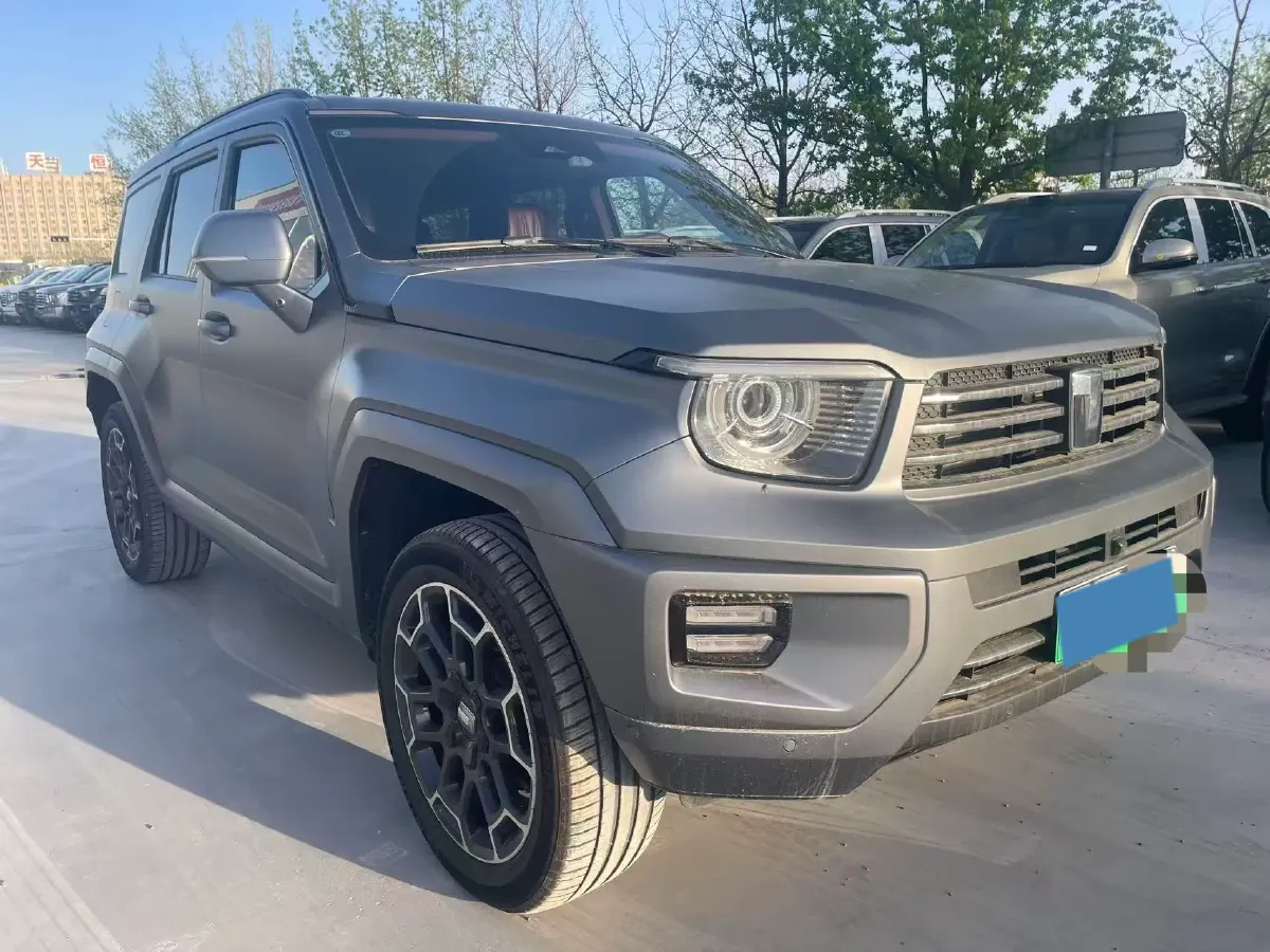 2024 Tank 700 3.0T 360HP V6 9AT PHEV 37.1KWH,autocango,china used car exporter,china ev exporter,chinese used car exporter,chinese used ev exporter
