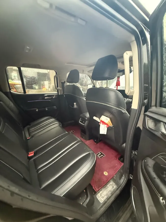 2023 Tank 300 2.0T 227HP L4 8AT,autocango,china used car exporter,china ev exporter,chinese used car exporter,chinese used ev exporter