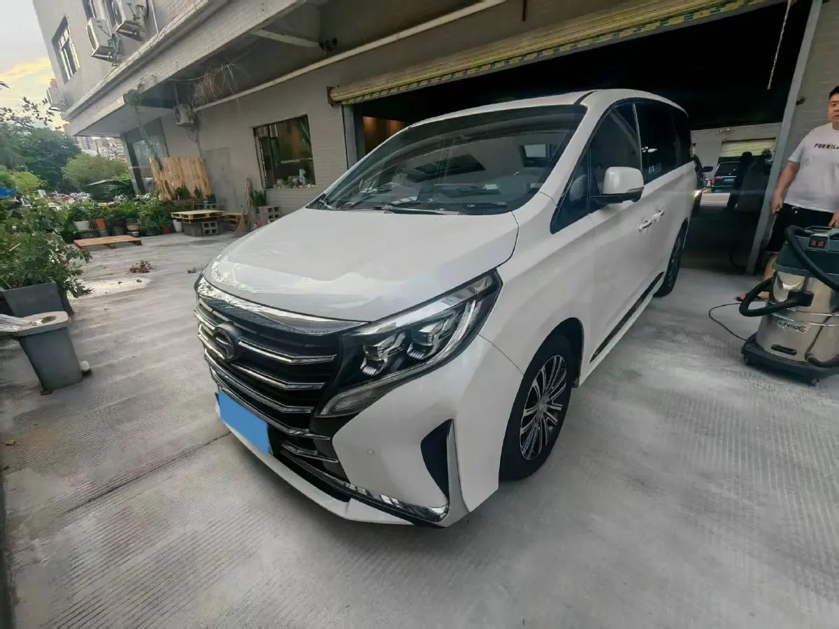 2021 GAC Trumpchi M8 2.0T 252HP L4 8AT,autocango,china used car exporter,china ev exporter,chinese used car exporter,chinese used ev exporter
