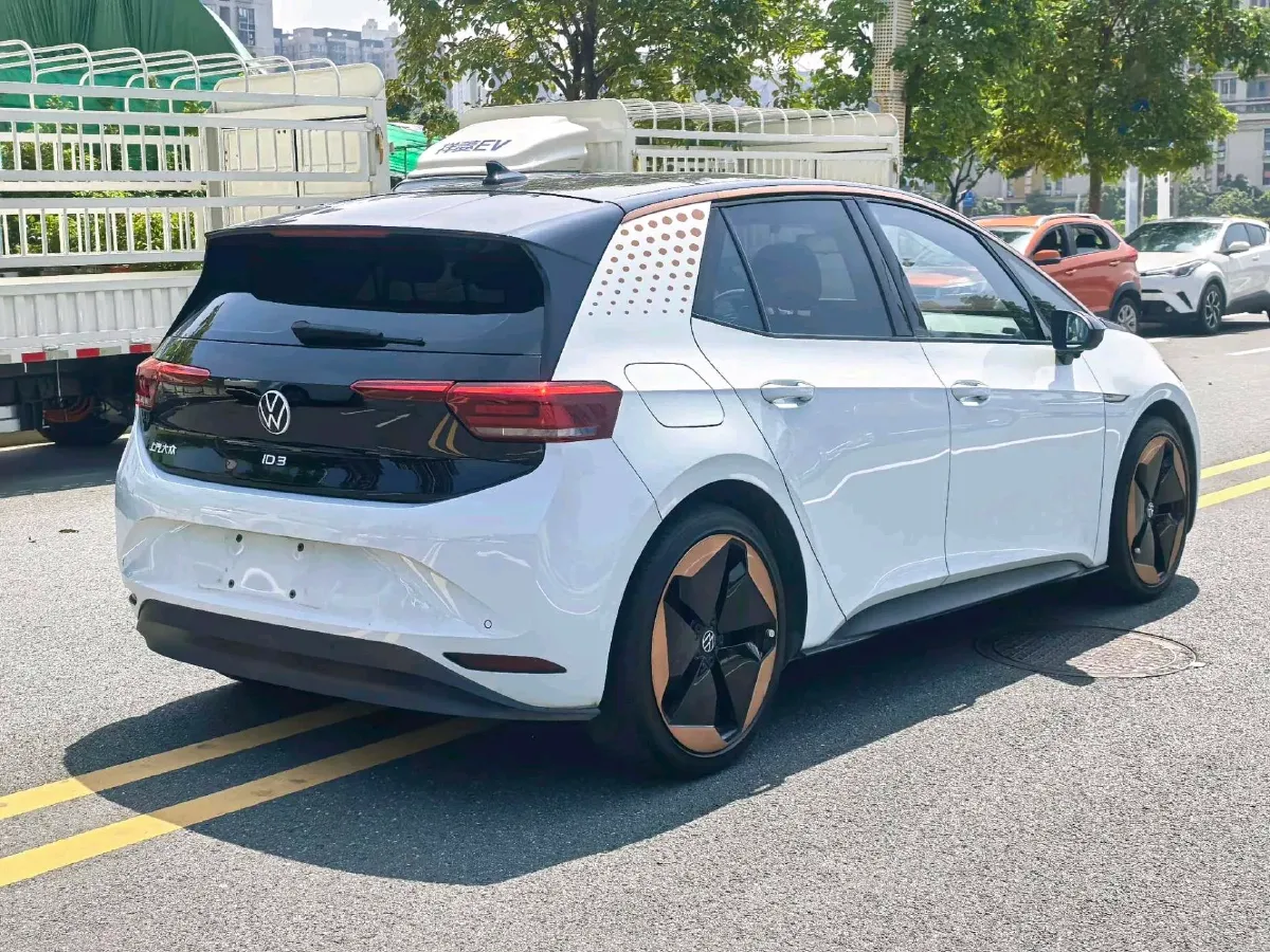 2022 Volkswagen ID.3 BEV 57.3KWH,autocango,china used car exporter,china ev exporter,chinese used car exporter,chinese used ev exporter