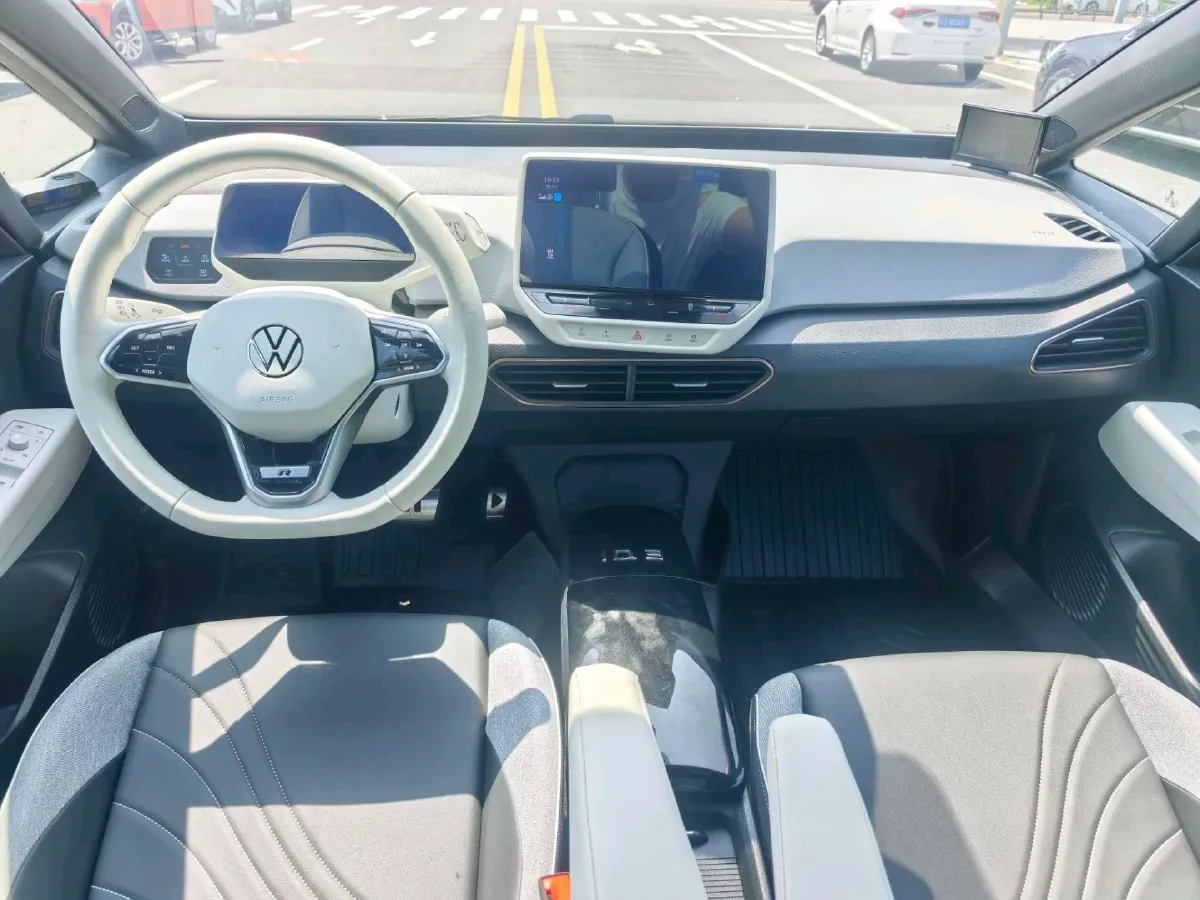 2022 Volkswagen ID.3 BEV 57.3KWH,autocango,china used car exporter,china ev exporter,chinese used car exporter,chinese used ev exporter