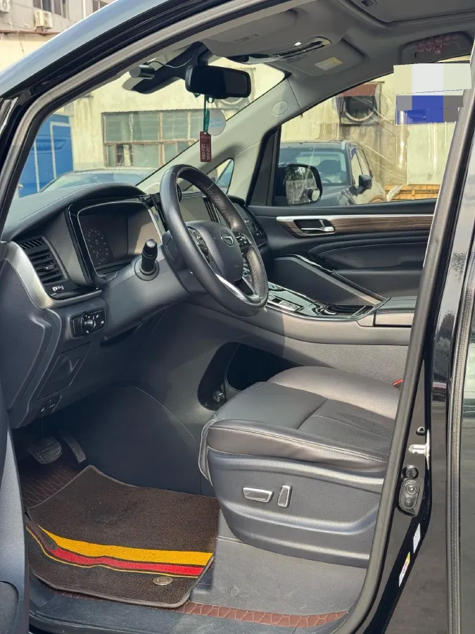 2021 GAC Trumpchi M8 2.0T 252HP L4 8AT,autocango,china used car exporter,china ev exporter,chinese used car exporter,chinese used ev exporter