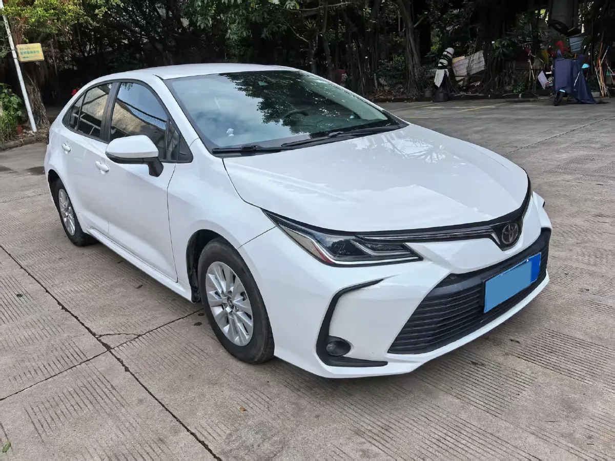 2021 Toyota Corolla 1.2T 116HP L4 CVT,autocango,china used car exporter,china ev exporter,chinese used car exporter,chinese used ev exporter
