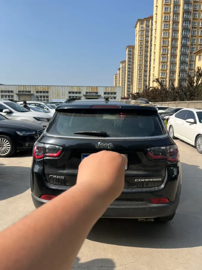 2019 Jeep Compass 1.3T 173HP L4 7DCT,autocango,china used car exporter,china ev exporter,chinese used car exporter,chinese used ev exporter