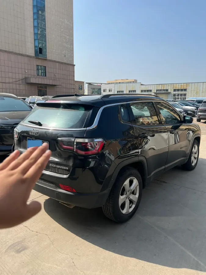 2019 Jeep Compass 1.3T 173HP L4 7DCT,autocango,china used car exporter,china ev exporter,chinese used car exporter,chinese used ev exporter