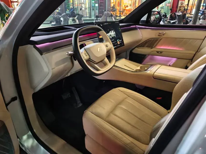 2025 ONVO L90 BEV,autocango,china used car exporter,china ev exporter,chinese used car exporter,chinese used ev exporter