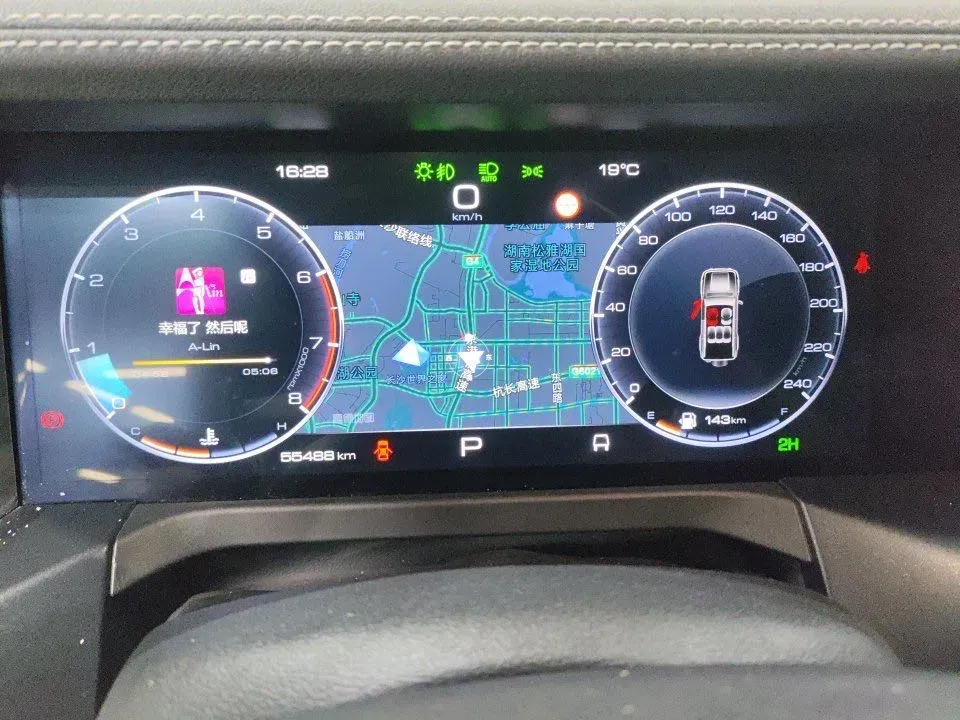 2023 Tank 300 2.0T 227HP L4 8AT,autocango,china used car exporter,china ev exporter,chinese used car exporter,chinese used ev exporter