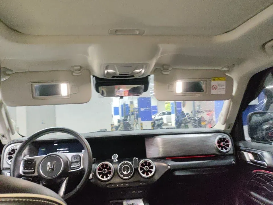 2023 Tank 300 2.0T 227HP L4 8AT,autocango,china used car exporter,china ev exporter,chinese used car exporter,chinese used ev exporter