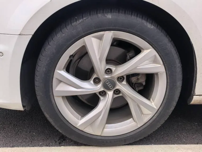 2019 Lexus UX 2.0L 146HP L4 E-CVT Hybrid,autocango,china used car exporter,china ev exporter,chinese used car exporter,chinese used ev exporter