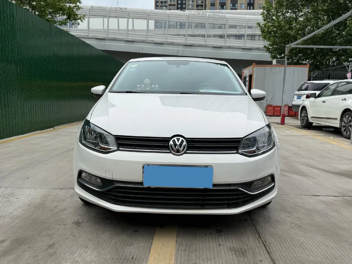 2016 Volkswagen Polo 1.6L 110HP L4 6AT,autocango,china used car exporter,china ev exporter,chinese used car exporter,chinese used ev exporter
