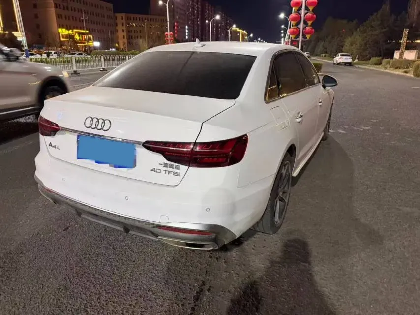 2020 Audi A4L 2.0T 190HP L4 7DCT,autocango,china used car exporter,china ev exporter,chinese used car exporter,chinese used ev exporter