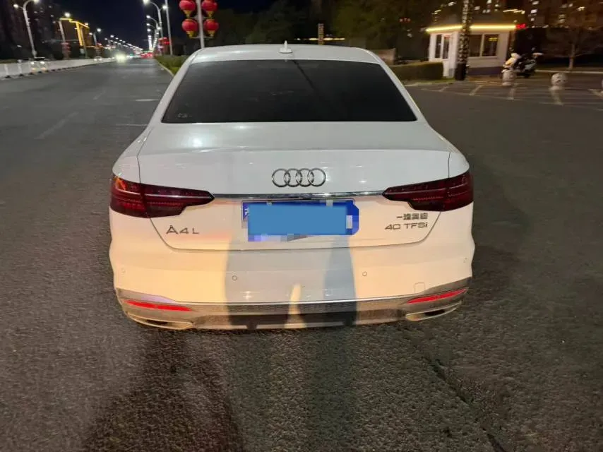 2020 Audi A4L 2.0T 190HP L4 7DCT,autocango,china used car exporter,china ev exporter,chinese used car exporter,chinese used ev exporter