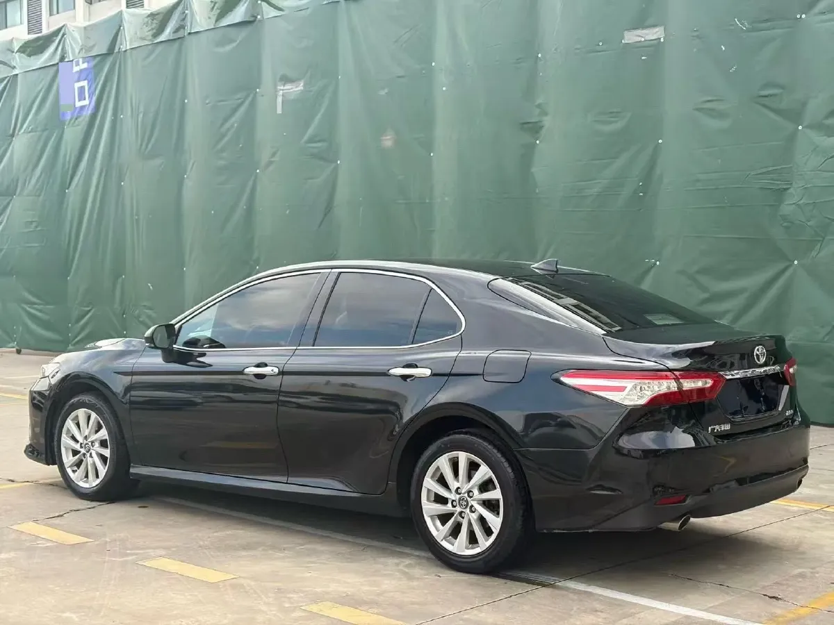 2021 Toyota Camry 2.0L 178HP L4 CVT,autocango,china used car exporter,china ev exporter,chinese used car exporter,chinese used ev exporter