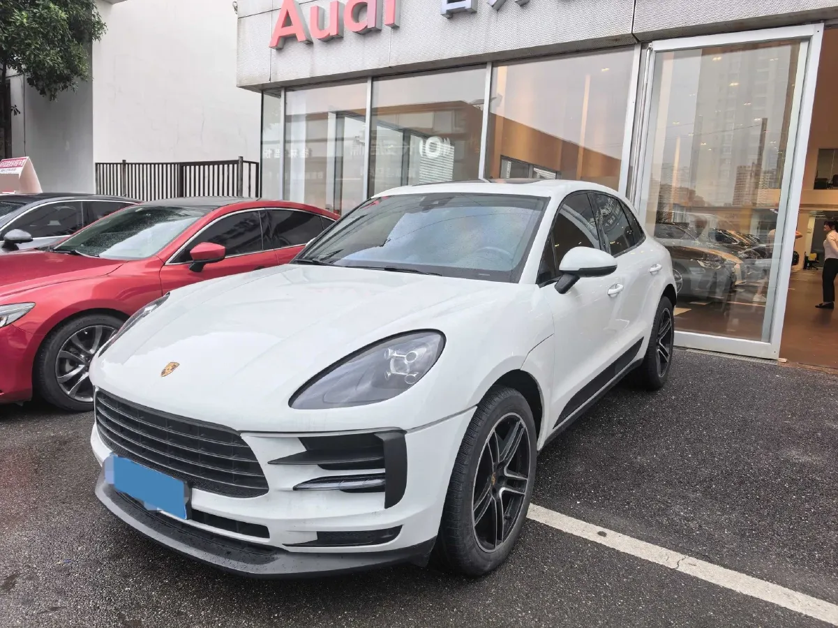 2020 Porsche Macan 2.0T 252HP L4 7DCT,autocango,china used car exporter,china ev exporter,chinese used car exporter,chinese used ev exporter