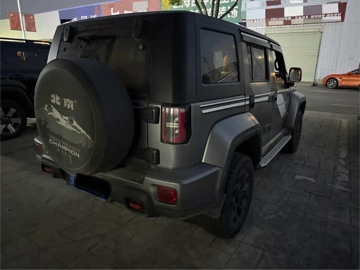 2021 Beijing BJ40 2.0T 224HP L4 8AT,autocango,china used car exporter,china ev exporter,chinese used car exporter,chinese used ev exporter