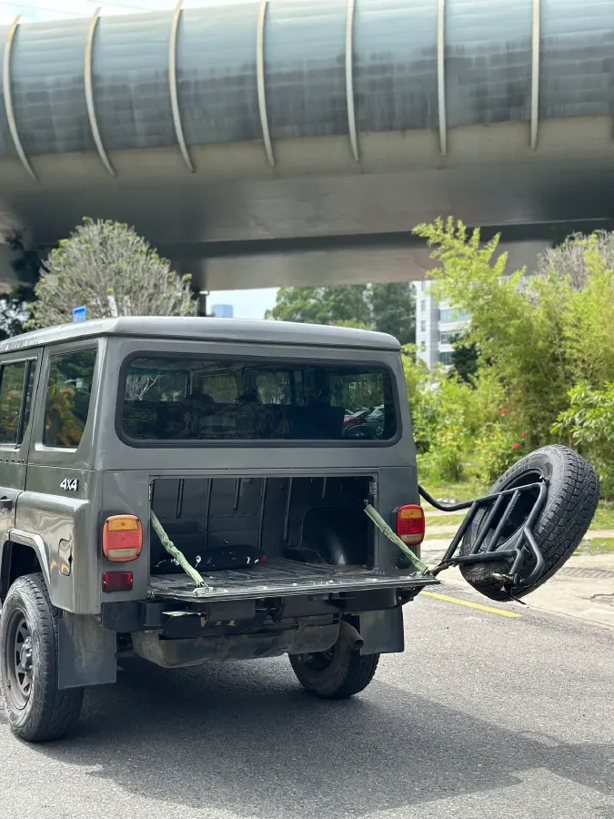 2020 BAW 212 2.4T 211HP L4 6MT,autocango,china used car exporter,china ev exporter,chinese used car exporter,chinese used ev exporter