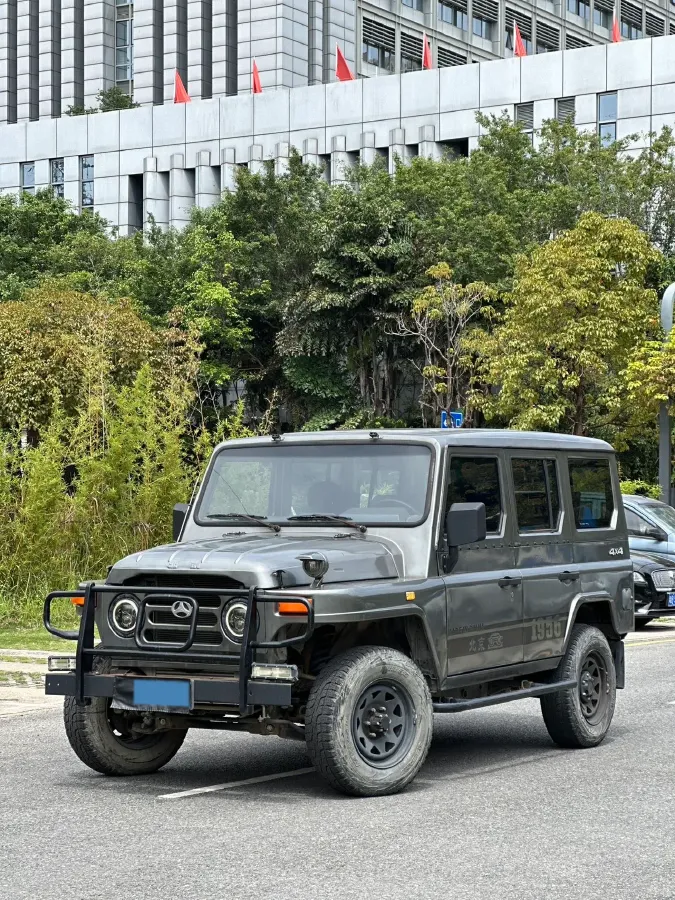 2020 BAW 212 2.4T 211HP L4 6MT,autocango,china used car exporter,china ev exporter,chinese used car exporter,chinese used ev exporter