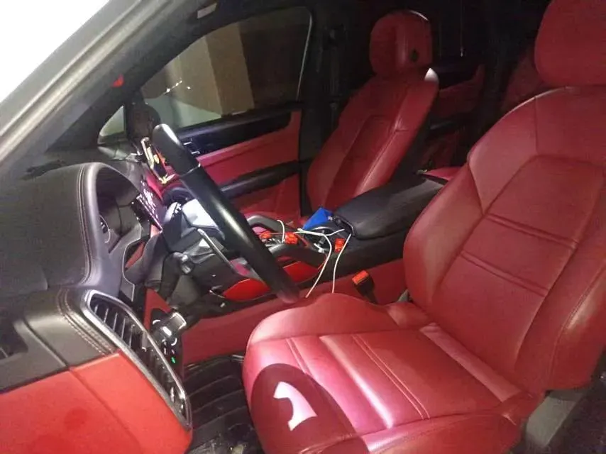 2021 Porsche Cayenne 2.0T 252HP L4 8AT PHEV 17.9KWH,autocango,china used car exporter,china ev exporter,chinese used car exporter,chinese used ev exporter