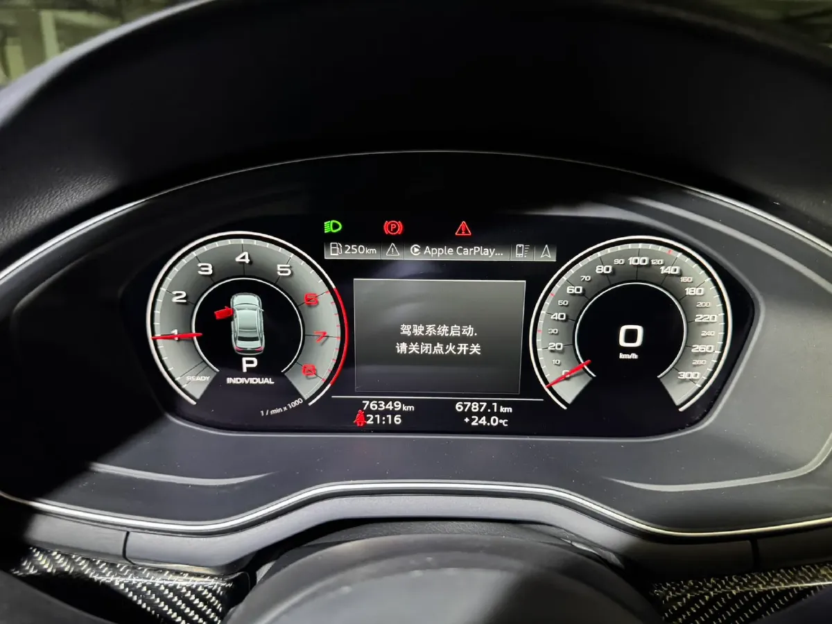 2022 Audi A4L 2.0T 190HP L4 7DCT,autocango,china used car exporter,china ev exporter,chinese used car exporter,chinese used ev exporter