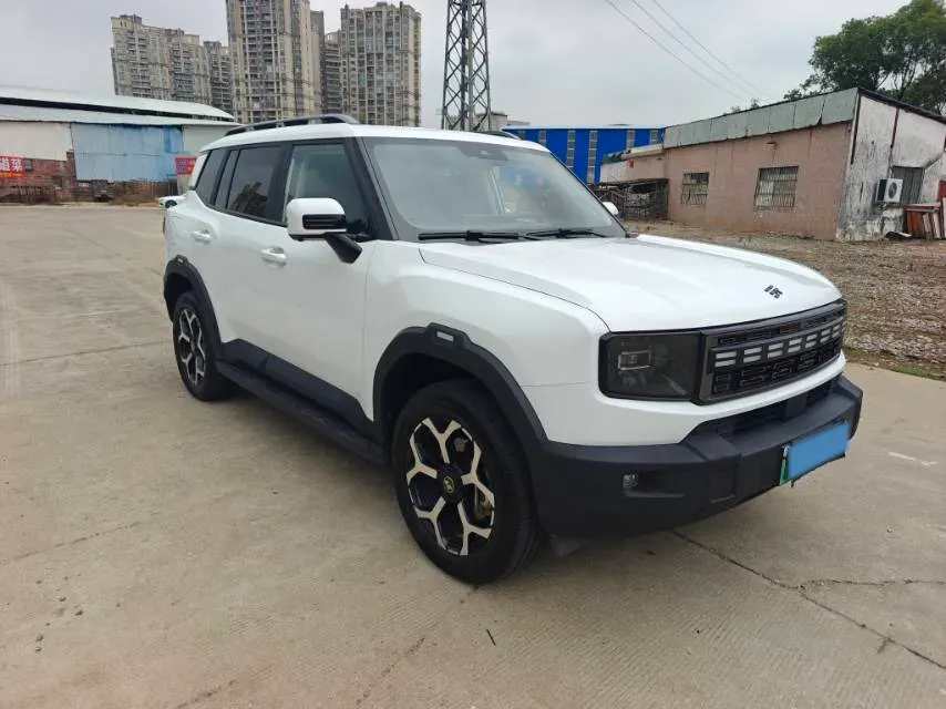 2025 MAXUS XinTu V70 2.0T 150HP L4 9AT,autocango,china used car exporter,china ev exporter,chinese used car exporter,chinese used ev exporter