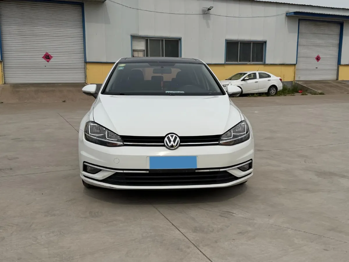 2018 Volkswagen Golf 1.4T 131HP L4 7DCT,autocango,china used car exporter,china ev exporter,chinese used car exporter,chinese used ev exporter