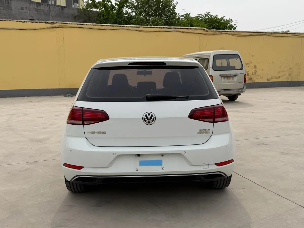 2018 Volkswagen Golf 1.4T 131HP L4 7DCT,autocango,china used car exporter,china ev exporter,chinese used car exporter,chinese used ev exporter
