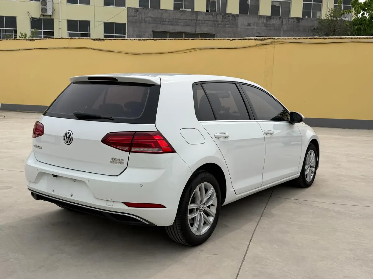 2018 Volkswagen Golf 1.4T 131HP L4 7DCT,autocango,china used car exporter,china ev exporter,chinese used car exporter,chinese used ev exporter