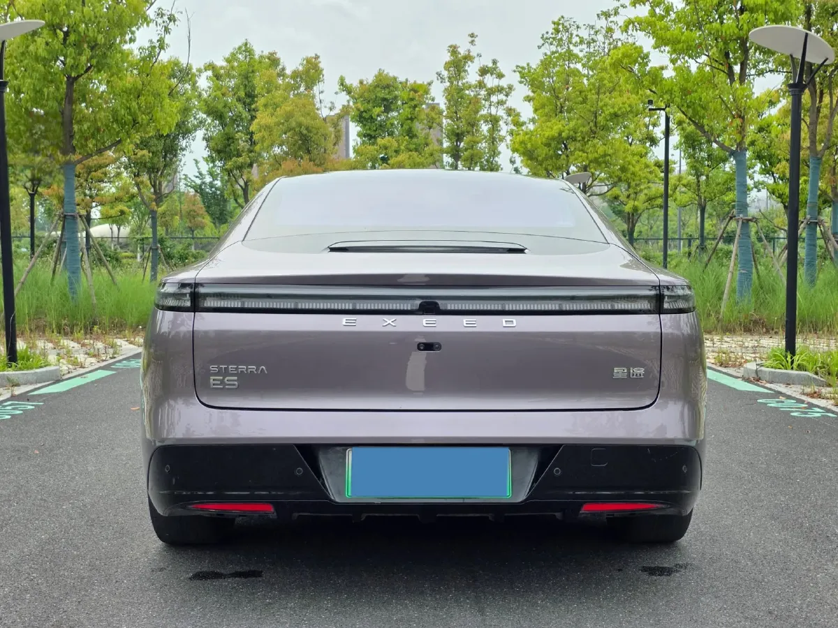 2025 Exceed Sterra ES REEV 156HP REEV 34.7KWH,autocango,china used car exporter,china ev exporter,chinese used car exporter,chinese used ev exporter