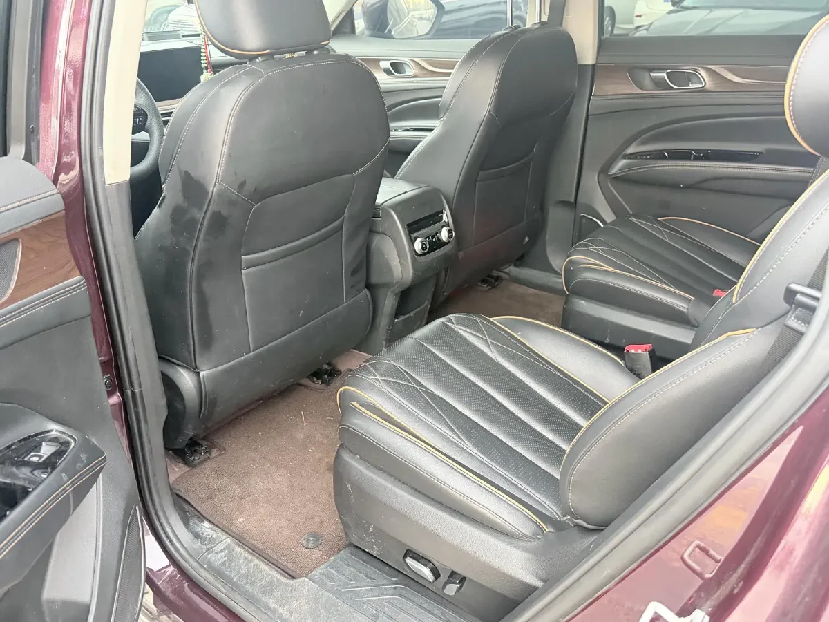 2021 Ford Equator 2.0T 224HP L4 6DCT,autocango,china used car exporter,china ev exporter,chinese used car exporter,chinese used ev exporter