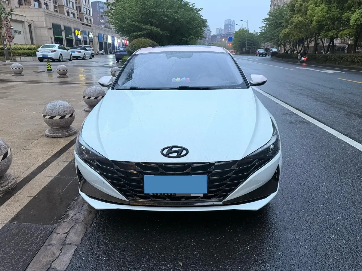 2021 Hyundai Elantra 1.5L 115HP L4 CVT,autocango,china used car exporter,china ev exporter,chinese used car exporter,chinese used ev exporter