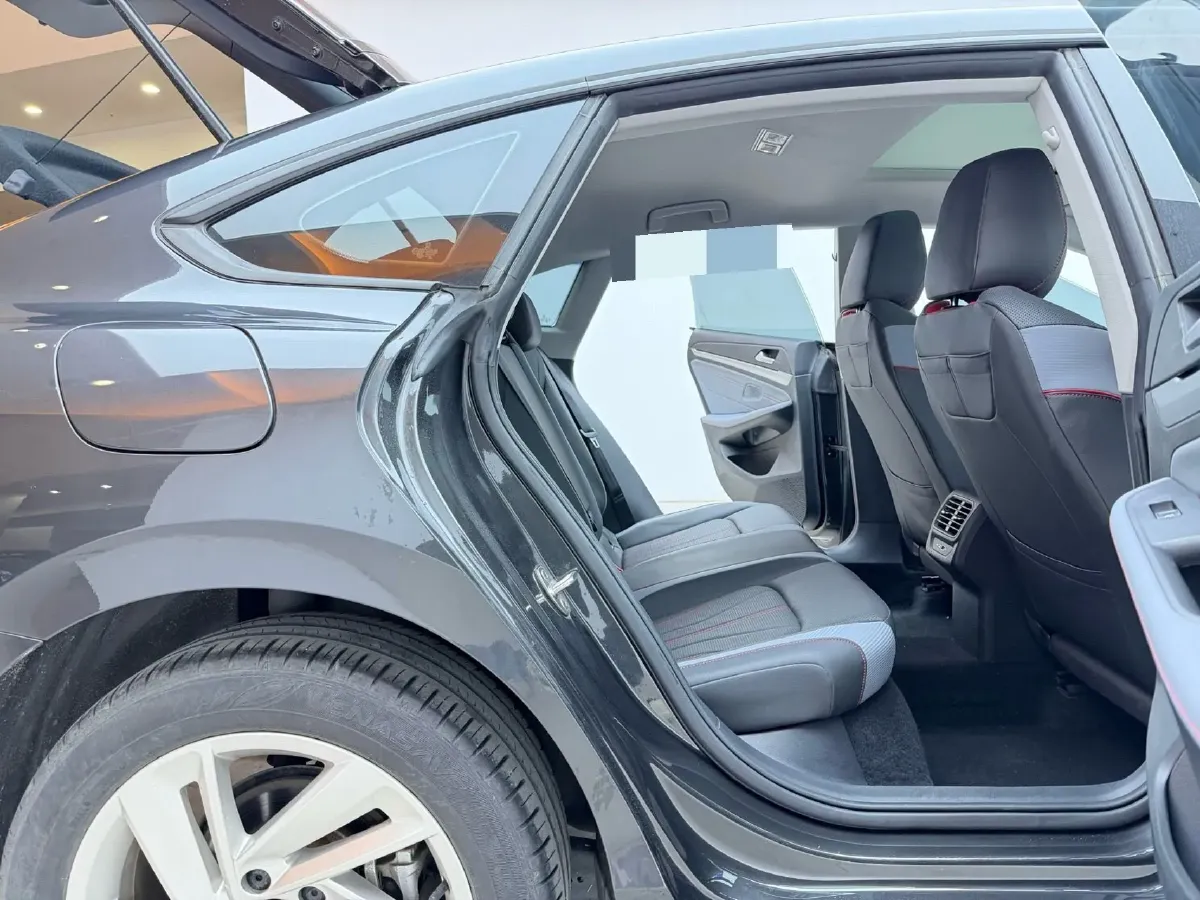 2023 Volkswagen Lamando 1.4T 150HP L4 7DCT,autocango,china used car exporter,china ev exporter,chinese used car exporter,chinese used ev exporter