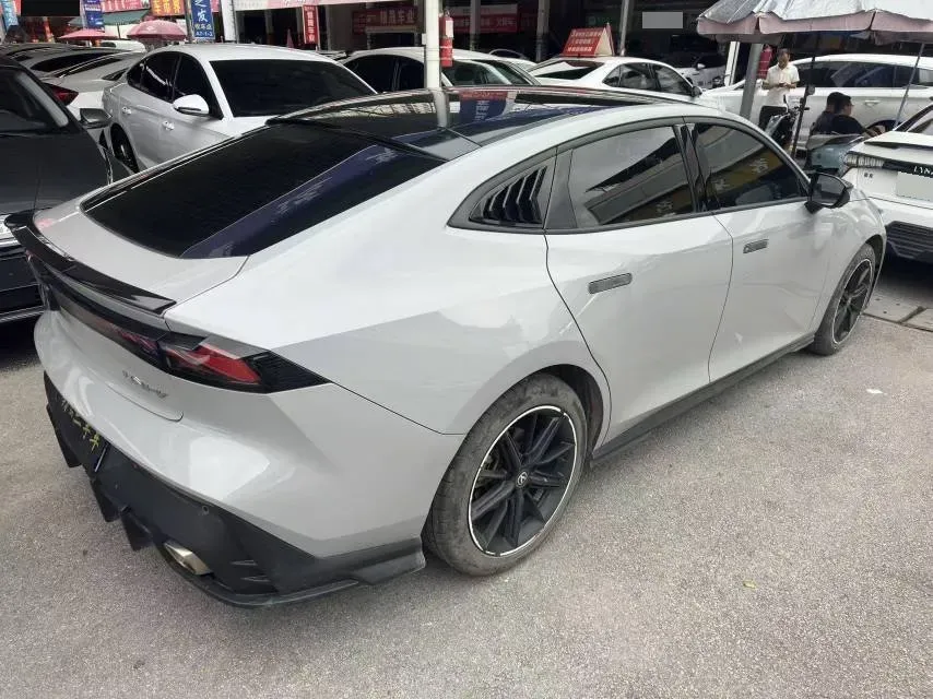 2022 ChangAn UNI-V 1.5T 188HP L4 7DCT,autocango,china used car exporter,china ev exporter,chinese used car exporter,chinese used ev exporter