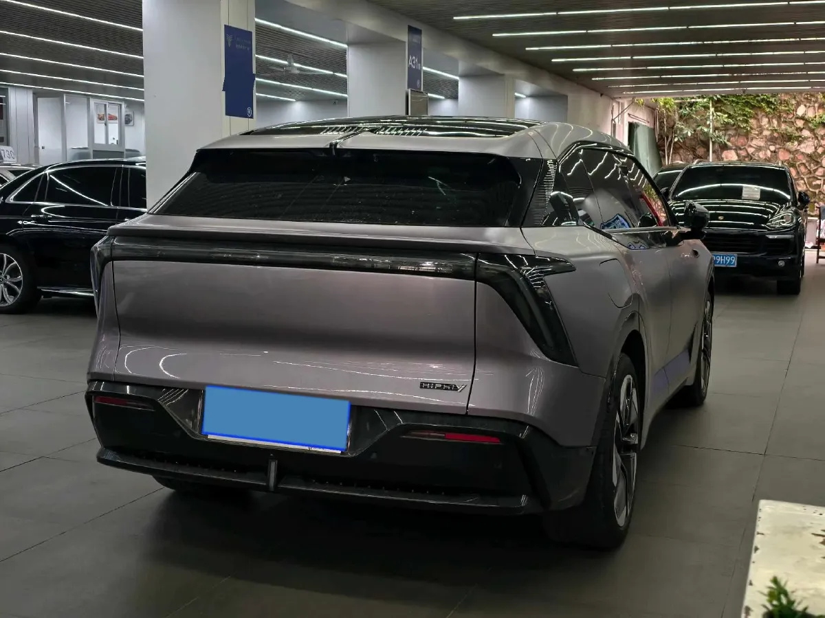 2023 HiPhi Y BEV 76.6KWH,autocango,china used car exporter,china ev exporter,chinese used car exporter,chinese used ev exporter
