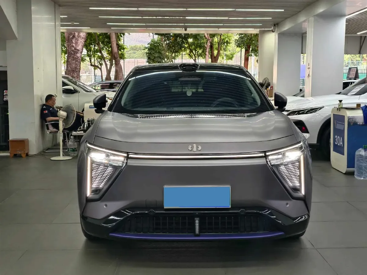 2023 HiPhi Y BEV 76.6KWH,autocango,china used car exporter,china ev exporter,chinese used car exporter,chinese used ev exporter