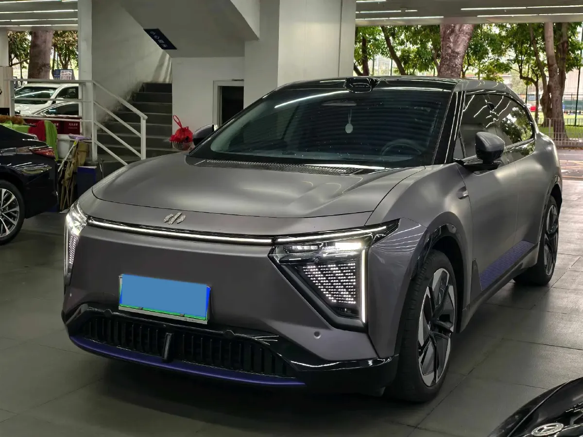2023 HiPhi Y BEV 76.6KWH,autocango,china used car exporter,china ev exporter,chinese used car exporter,chinese used ev exporter