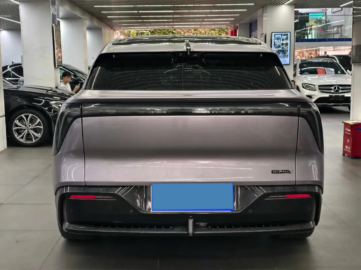 2023 HiPhi Y BEV 76.6KWH,autocango,china used car exporter,china ev exporter,chinese used car exporter,chinese used ev exporter