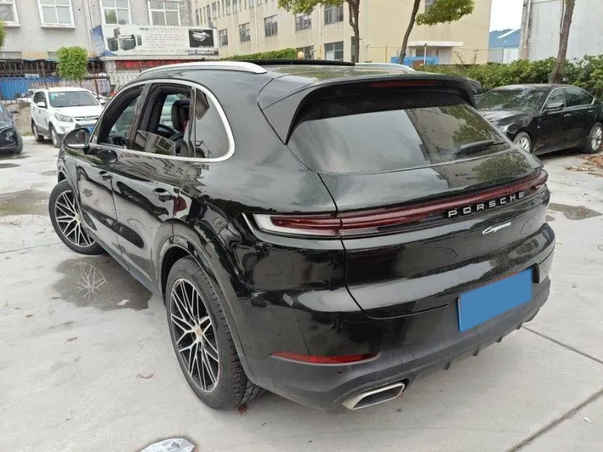 2024 Porsche Cayenne 3.0T 354HP V6 8AT,autocango,china used car exporter,china ev exporter,chinese used car exporter,chinese used ev exporter