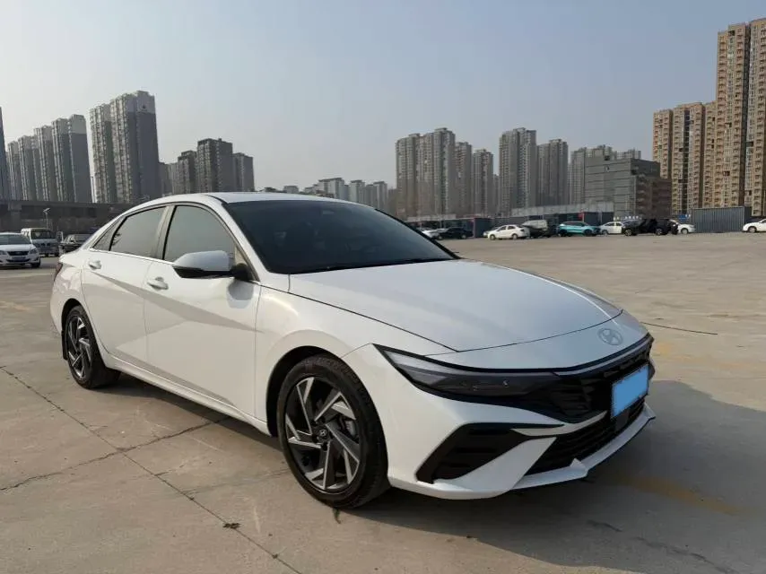 2023 Hyundai Elantra 1.5L 115HP L4 CVT,autocango,china used car exporter,china ev exporter,chinese used car exporter,chinese used ev exporter