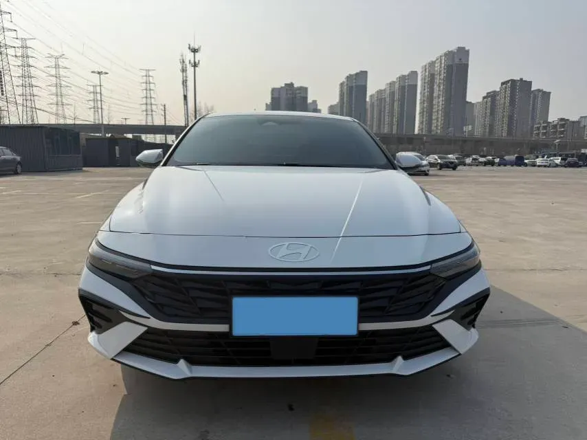 2023 Hyundai Elantra 1.5L 115HP L4 CVT,autocango,china used car exporter,china ev exporter,chinese used car exporter,chinese used ev exporter