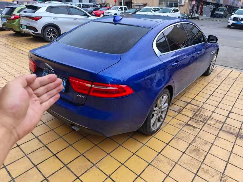 2019 Land Rover Discovery Sport 2.0T 200HP L4 9AT,autocango,china used car exporter,china ev exporter,chinese used car exporter,chinese used ev exporter